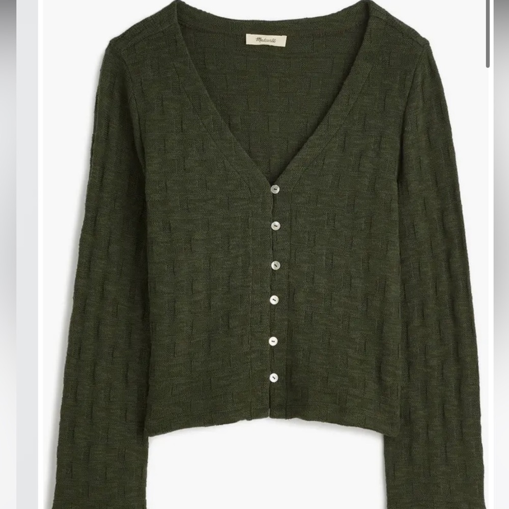 Madewell Basket Weave Knit Bell-Sleeve Button-Up Shirt - Medium - never worn